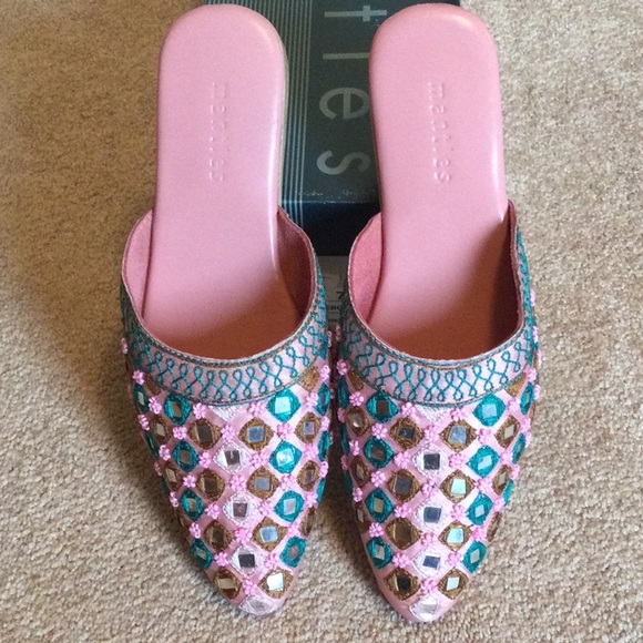 Mantles Shoes - Vintage never worn Mantles Mules